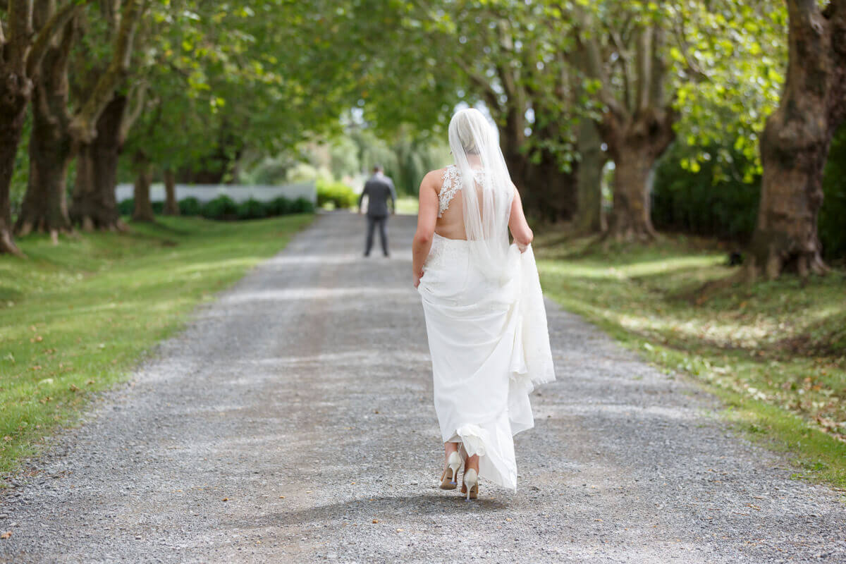 Body Reshaping Retouching Digital Photo Editing Services